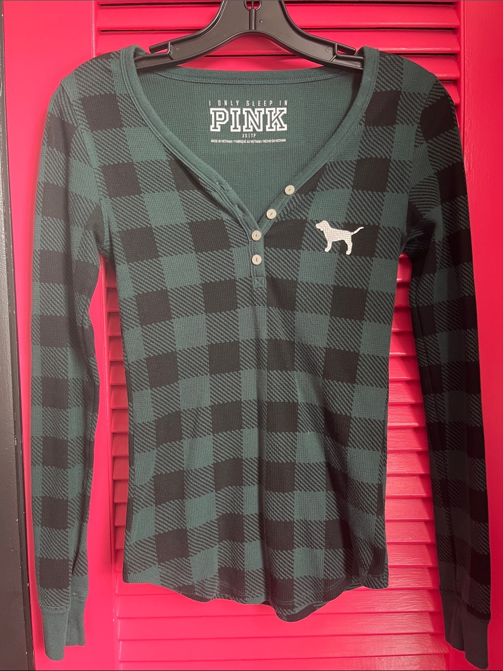 PINK Victoria's Secret Green and Black Buffalo Plaid Henley Top